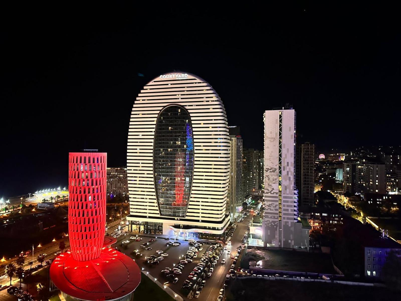 Queen Apartments In Batumi Zewnętrze zdjęcie